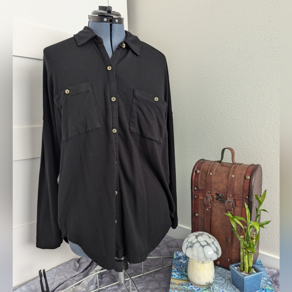 Lou & Grey Black Knit Button Down Top - L